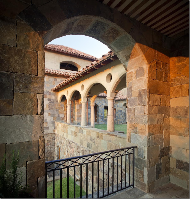 Estate located in Flora, Mississippi designed by Kevin Harris AIA Architect.