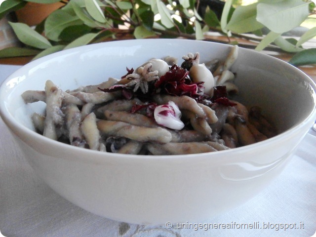 pasta strozzapreti radicchio seppioline ricotta