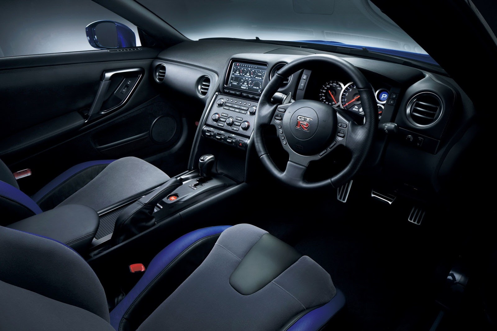 [GT-R-History-34%255B2%255D.jpg]