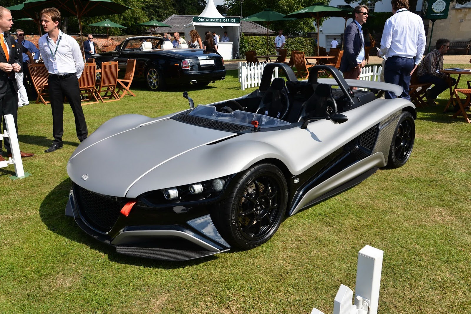 [Salon-Prive-2013-212%255B2%255D.jpg]