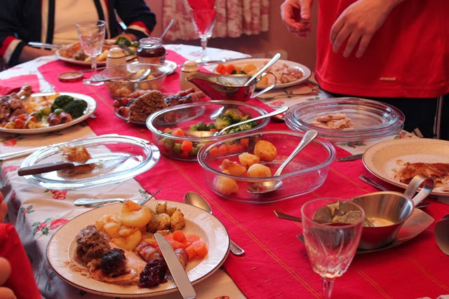 christmas-meal-christmas-lunch christmas-meal-christmas-lunch