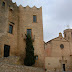 Castell i església