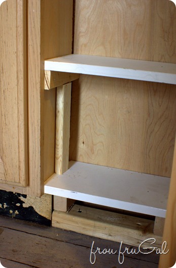 Shelf Spacer for Even Placement of Shelves