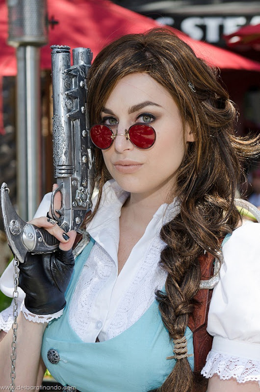 lara-croft-steampunk-cosplay-desbaratinando (2)