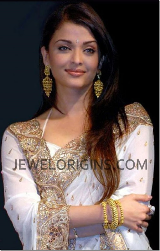 Aishwarya_Rai_Designer_Earrings