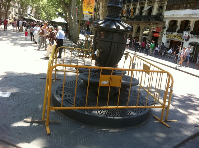 Canaletes1.jpg