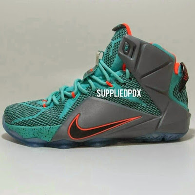 nike-lebron-12-xx-first-look-5