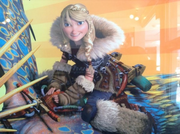 First Look at Hiccup and Astrid in How to Train Your Dragon 2 05