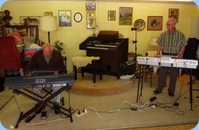 Rob Powell leading on the Pa3X with Peter Brophy (right) accompanying