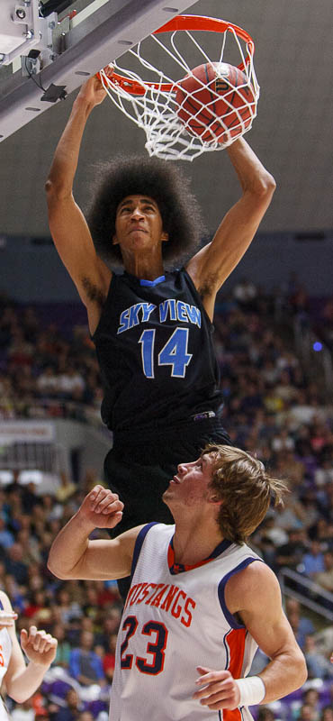 jalen moore dunk