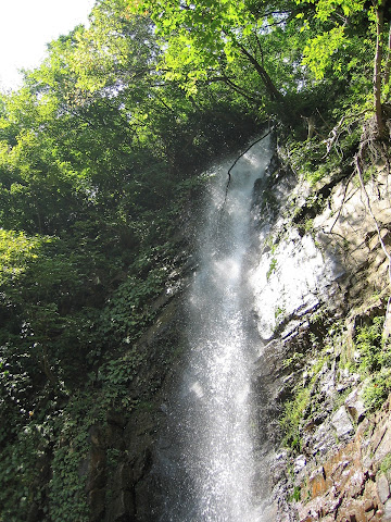常虹の滝(蛇歯見の滝)