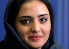 اولین عکس ها از شاهرخ استخری و نرگس محمدی در «ساعت شلوغی»
