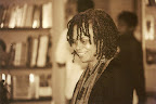 Sonia Sanchez. Esowon Bookstore, Los Angeles, CA. 1998.<br />
Copyright: Jacqueline Bowens
