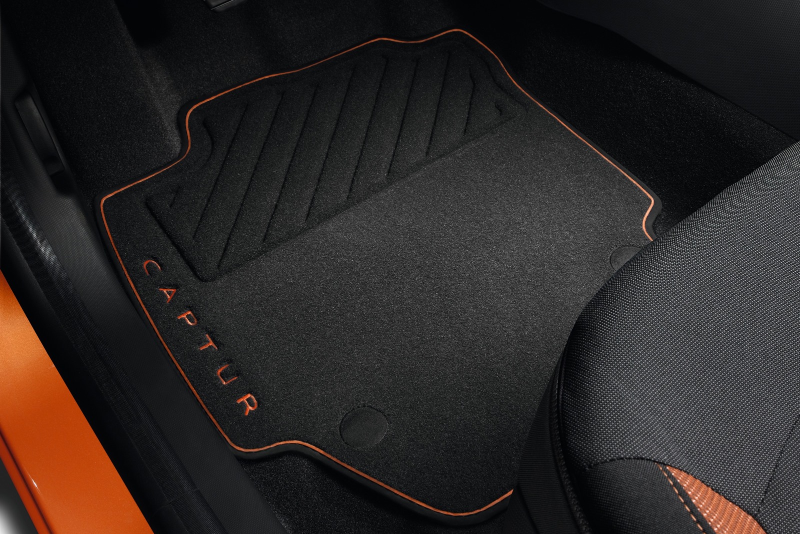 [Renault-Captur-Arizona-Edition-3%255B3%255D.jpg]