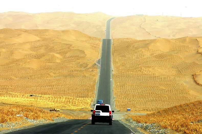 tarim-desert-highway-6 tarim-desert-highway-6