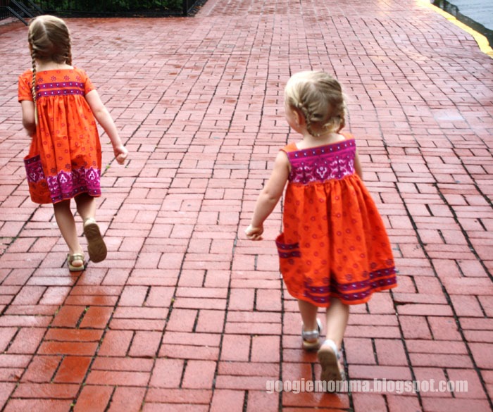 [mock-smock-dress103.jpg]