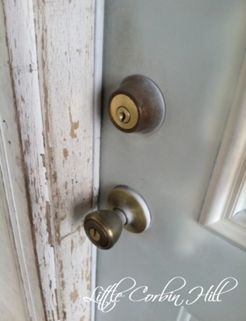 Painted door before5 Painted door before5