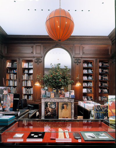 This is a shot of the book store. I could spend hours here browsing the gallery's collection of art and design titles! And once again, the space is truly beautiful.