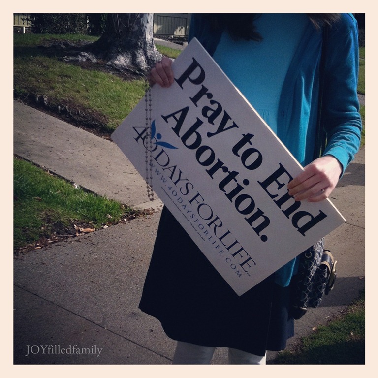 [pray%2520to%2520end%2520abortion.jpg]