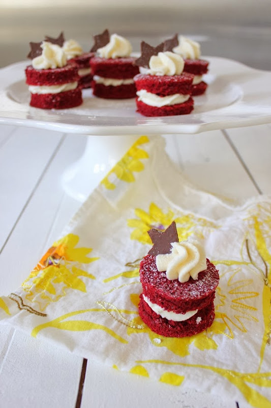 Red Velvet Mini Cakes with Cream Cheese Frosting