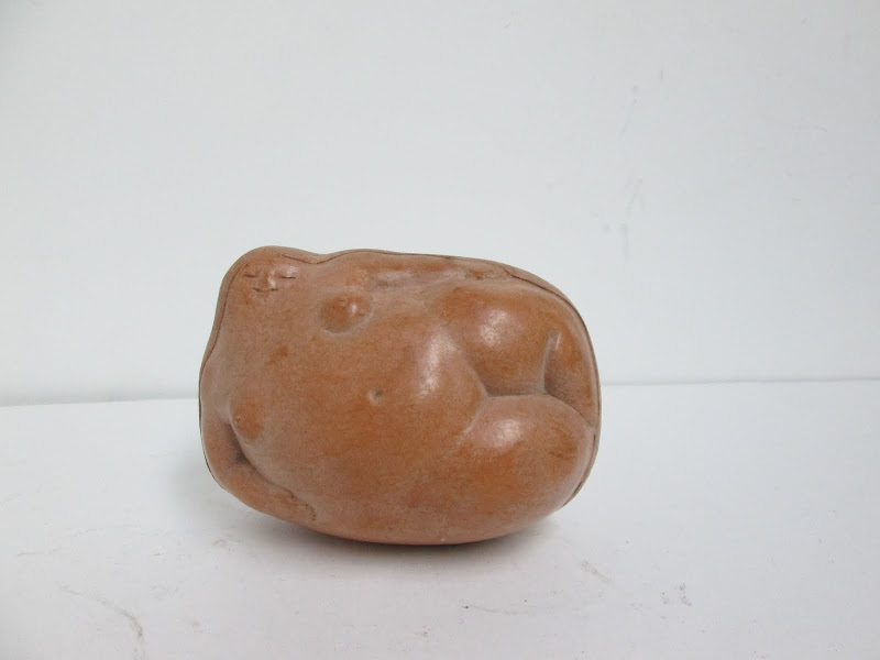 R. Ruesa Sculpture