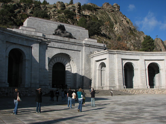 Entrance to the cavernous Basilica built inside the mountain. We went while Sunday mass was going. It was enormous inside, and the monks' singing and prayers sounded beautiful. The whole site was built over 30 years by maltreated Republican prisoners. Buried inside the walls and floor are the remains of over 30,000 who died in the Spanish civil war.