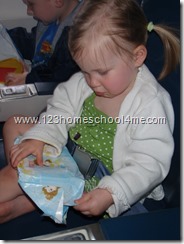 Flying with Kids - Inexpensive Presents Flying with Kids - Inexpensive Presents
