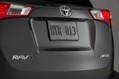 2013-Toyota-RAV4-16