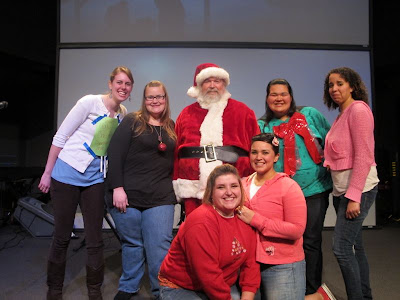 2011_12_21_ycchristmasparty_50.jpg
