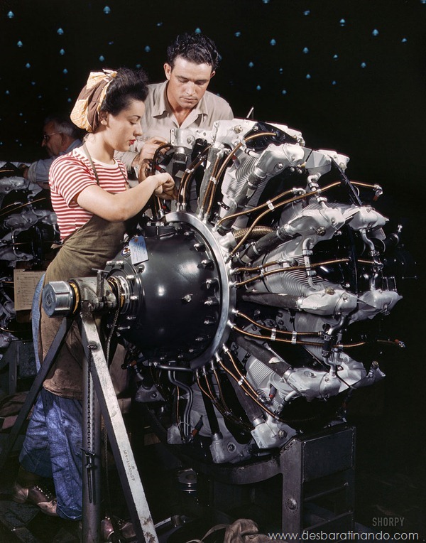 world-war-ii-women-at-work-in-color-mulheres-trabalhando-segunda-guerra-mundial-ww2 (2) world-war-ii-women-at-work-in-color-mulheres-trabalhando-segunda-guerra-mundial-ww2 (2)