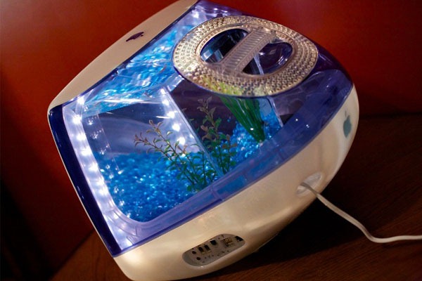 Macquarium-Apple-G3-Azul-Computador-Aquário-Verso Macquarium-Apple-G3-Azul-Computador-Aquário-Verso