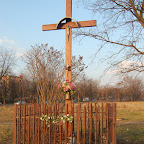 Roadside Cross outside Kościół na Wzgórzach Kraków.JPG