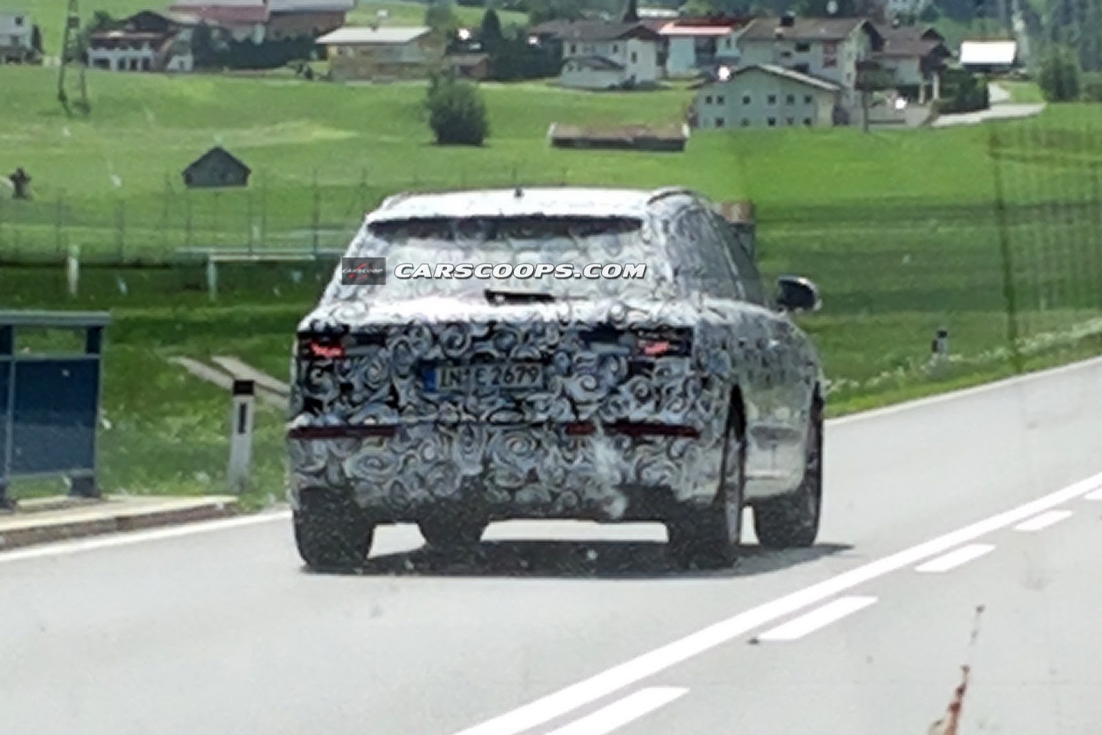 [New-Audi-Q7-2%255B4%255D.jpg]
