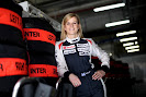 Wallpapers 2012 F1 Pit & Grid girls