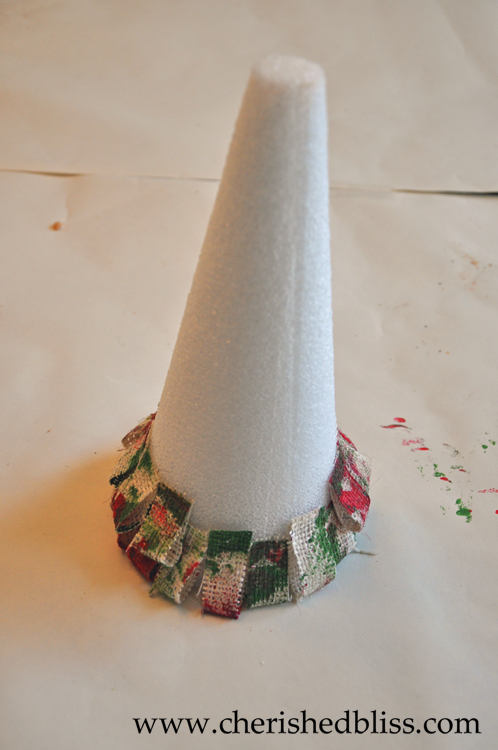 [glue-on-cone2.png]