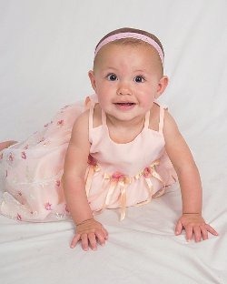 [Sabrina%2520-%2520crawling1%255B5%255D.jpg]