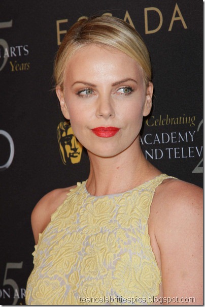 Charlize Theron Hot in Yellow Dress 3