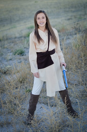 [Katie%2520costume-4%255B3%255D.jpg]
