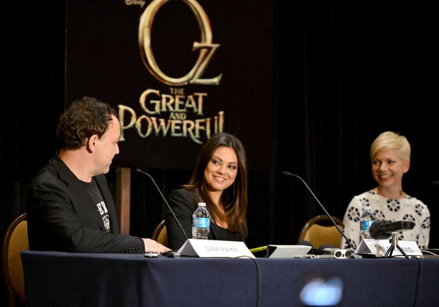 SAN DIEGO, CA - JULY 12:  Director Sam Raimi, actresses Mila Kunis and Michelle Williams speak at the "Oz: The Great and Powerful" interviews during Comic-Con International 2012 at Hilton Bayfront Hotel on July 12, 2012 in San Diego, California.  (Photo by Alberto E. Rodriguez/WireImage)