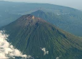 [GunungAgungBaliIndonesia4.jpg]
