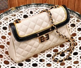 0834 BLACK,ALMOND170 RIBU-Material PU Leather Bottom Width 26 Cm Top Width 24 Cm Height 15 Cm Thickness 7 Cm Weight 0.6--