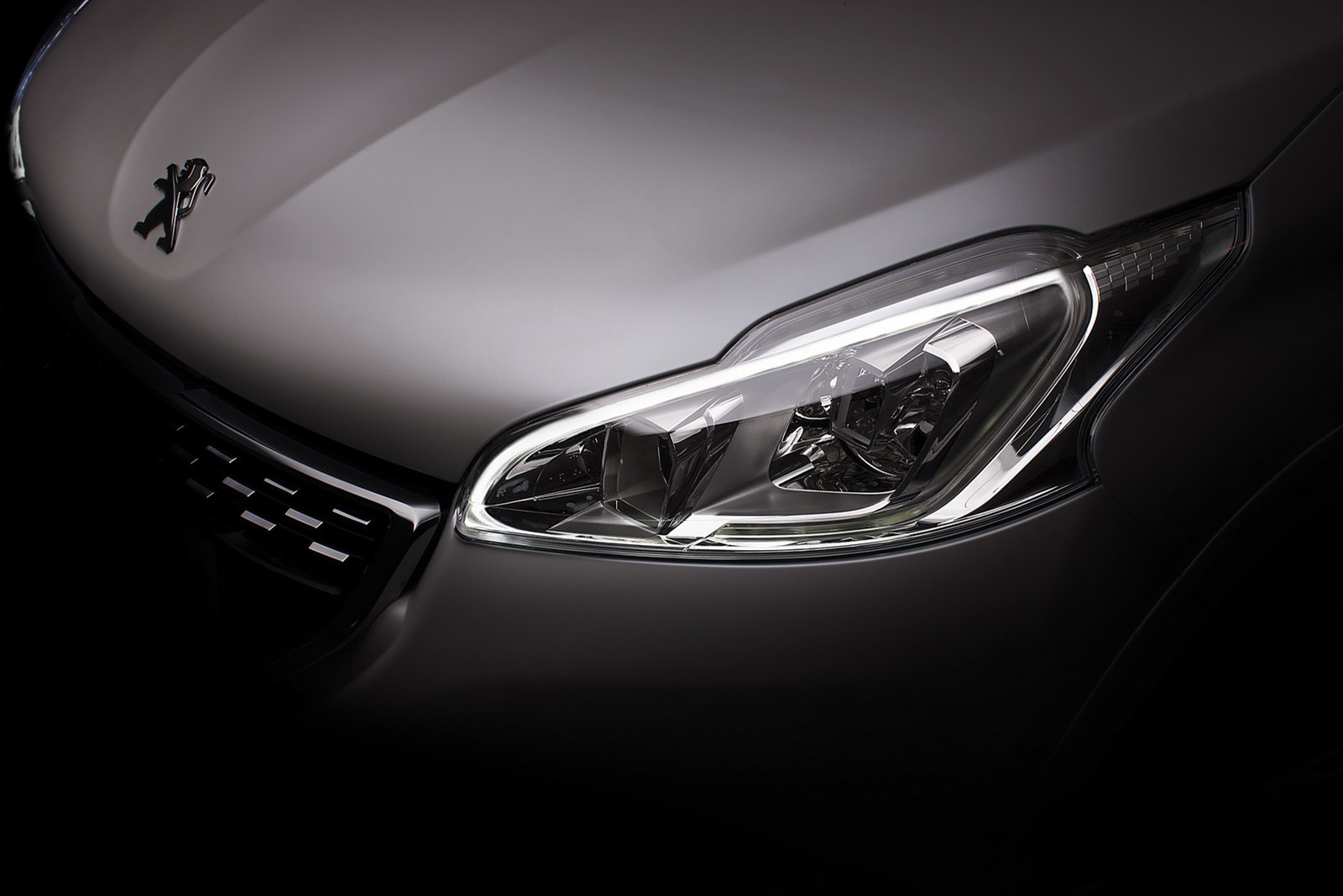[2013-Peugeot-208-GTi-23%255B2%255D.jpg]