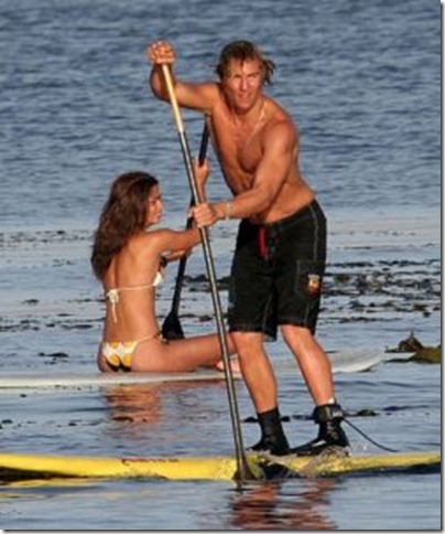 matthew-mcconaughey-paddle-boarding1