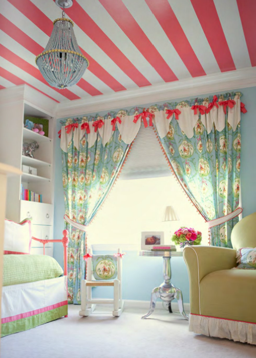 [striped_painted_ceiling_girls_room%255B3%255D.png]