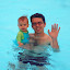Dans la piscine de la résidence