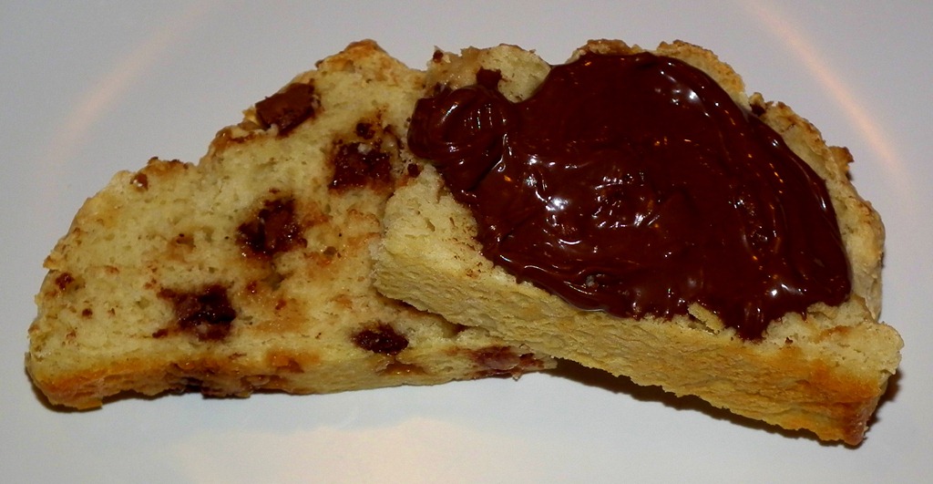 [Irish%2520Soda%2520Bread%2520with%2520Nutella%2520and%2520chocolate%2520and%2520toffee%2520bits%255B4%255D.jpg]