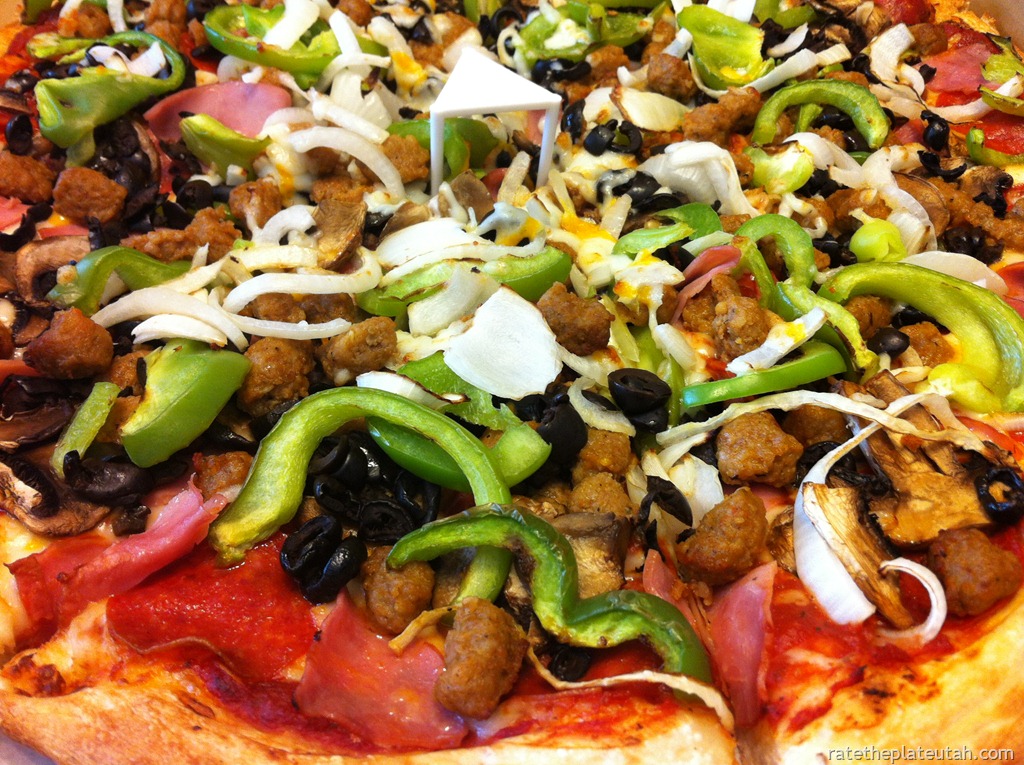 [Smoky%2520Mountain%2520Pizza%2520The%2520Ultimate2%255B3%255D.jpg]