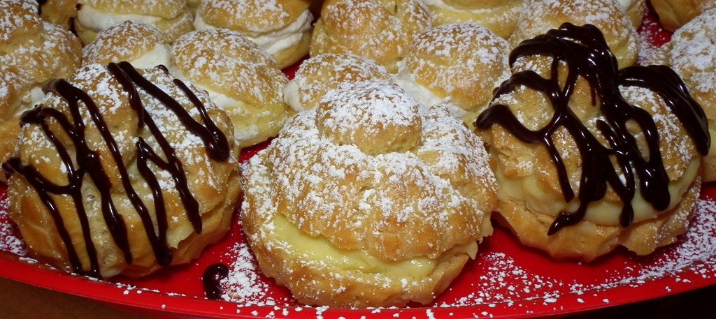[Joy%2520of%2520Baking%2520Cream%2520Puffs%2520and%2520Pastry%2520Cream%255B4%255D.jpg]