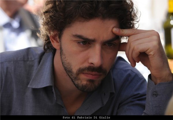 [Il-giovane-Montalbano-53.jpg]