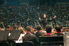 Gira Al Encuentro con Venezuela. SJVSB y Gustavo Dudamel. Estadio Luis Aparicio. Maracaibo, estado Zulia. 29-01-2010. Foto: Nohely Oliveros. Fesnojiv